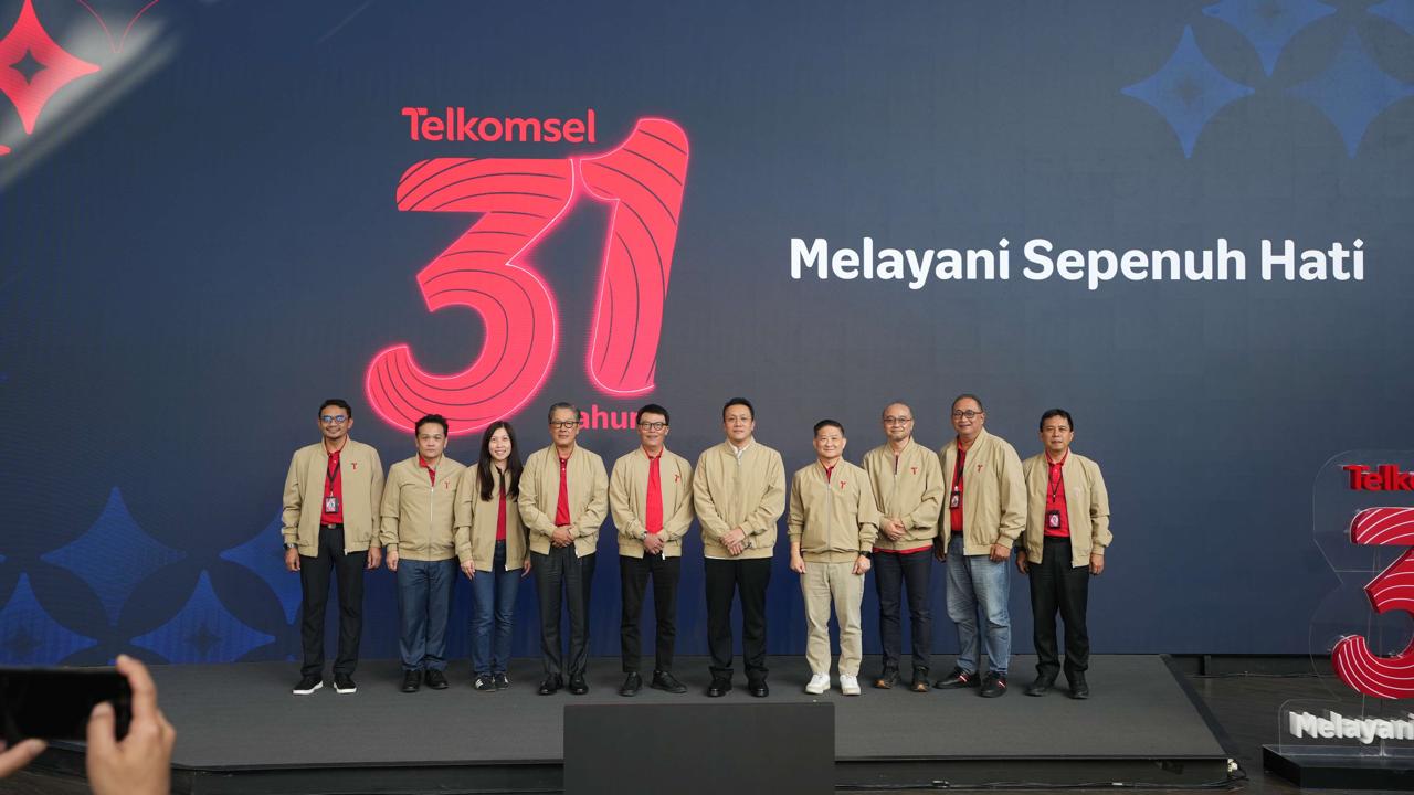 Spesial di Ulang Tahun ke-31, Telkomsel Tegaskan Makna Melayani Sepenuh Hati