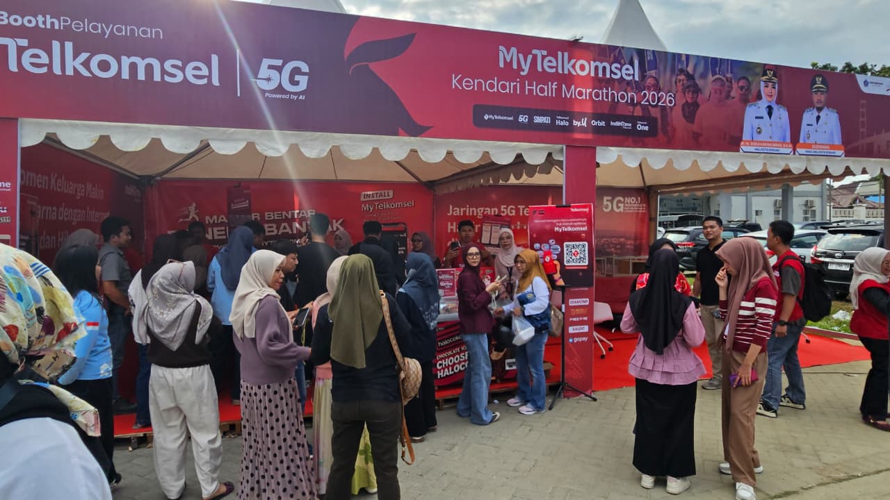 Telkomsel Hadirkan Pengalaman Digital Terdepan di MyTelkomsel Kendari Half Marathon 2026